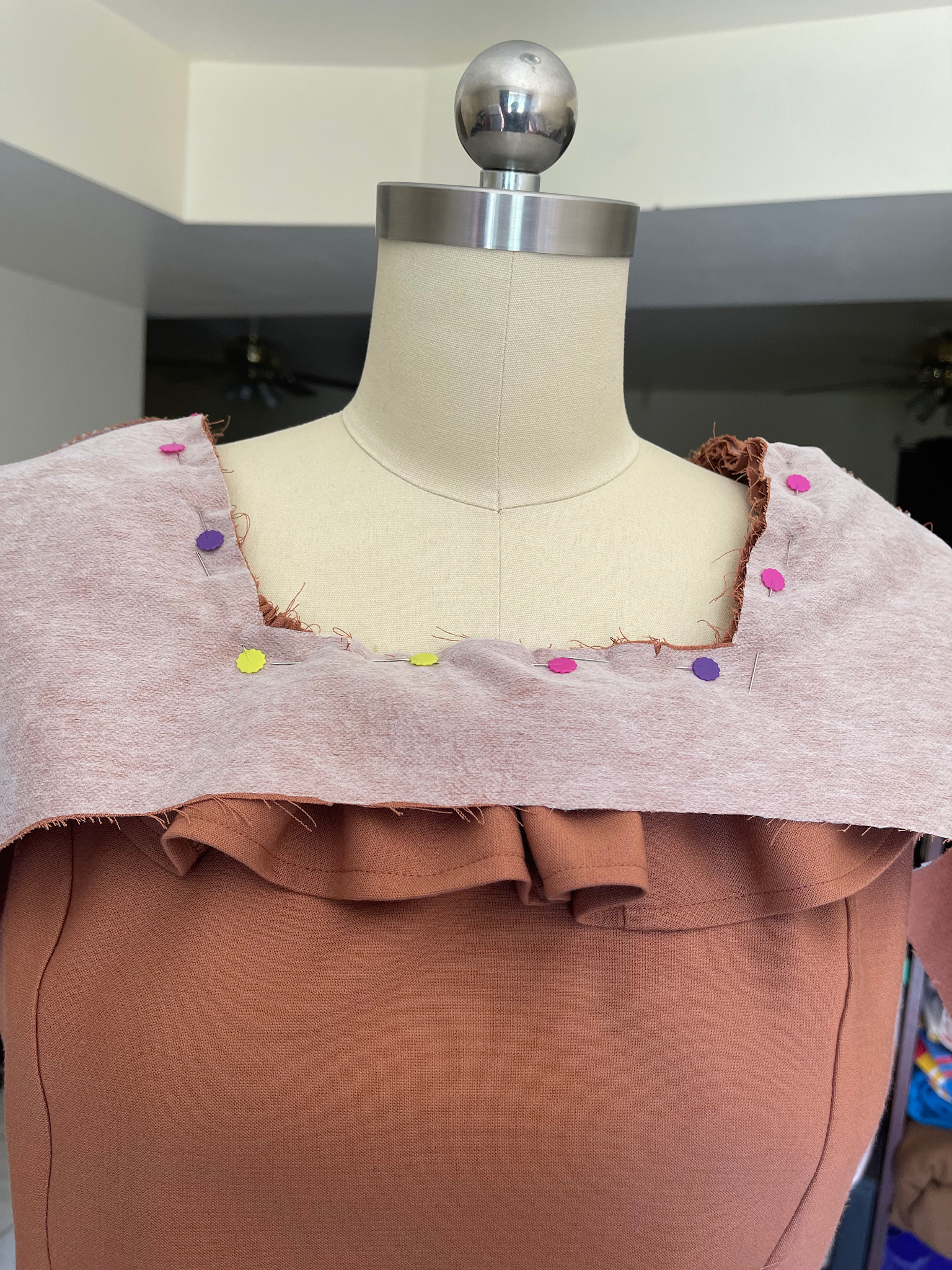 Sew Much Love, Mary: DIY Flounce Bell Sleeves (Circle Ruffles)