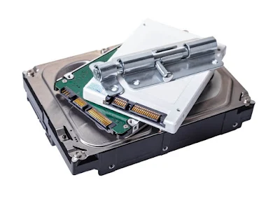 Mengganti Hardisk Ke SSD Mengganti Hardisk Ke SSD