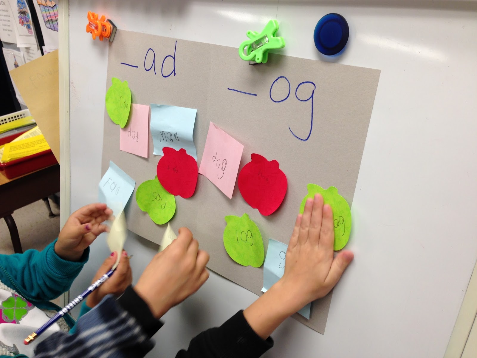 Kindergarten and Mooneyisms Word Building Relay Race