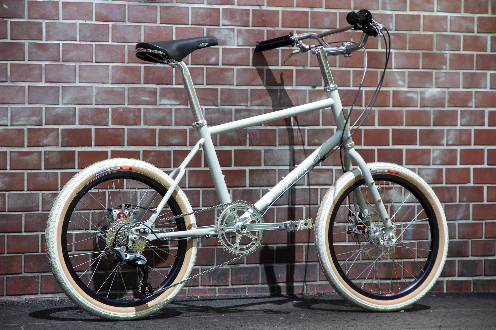 velo orange neutrino