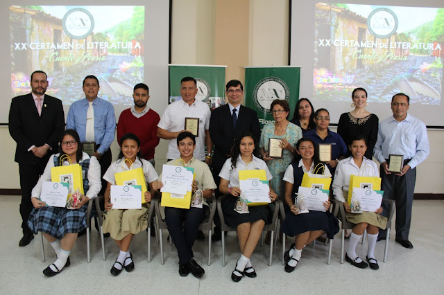 Nueva AcrÃ³polis entrega becas universitarias en XX Certamen de Literatura en Cuento y PoesÃ­a Santa Ana, El Salvador