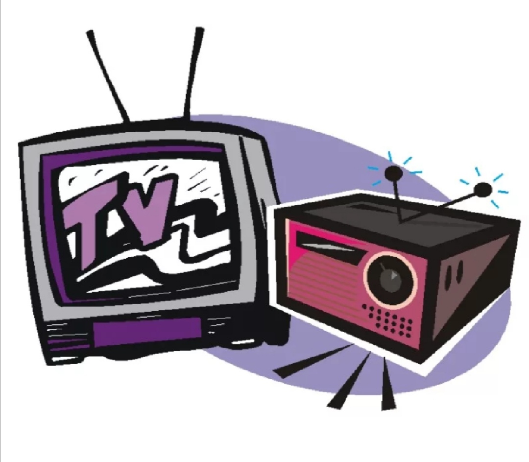 Tv in our life. Телевизор с радиоприемником. Телевизор рисунок. Старый телевизор без фона. Изображение на ТВ.