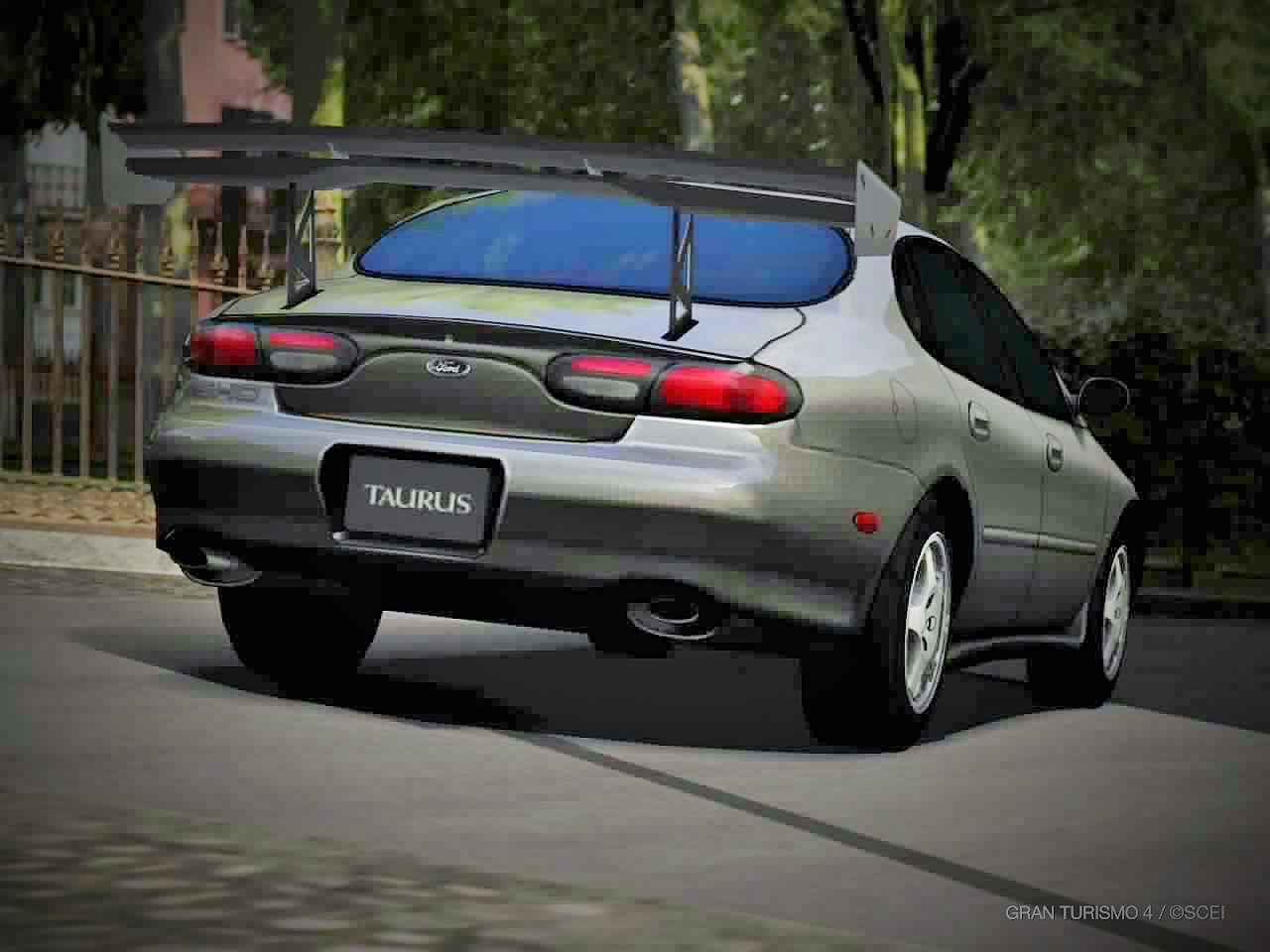 Gran Turismo Photo Dump: GT4 1998 Ford Taurus SHO