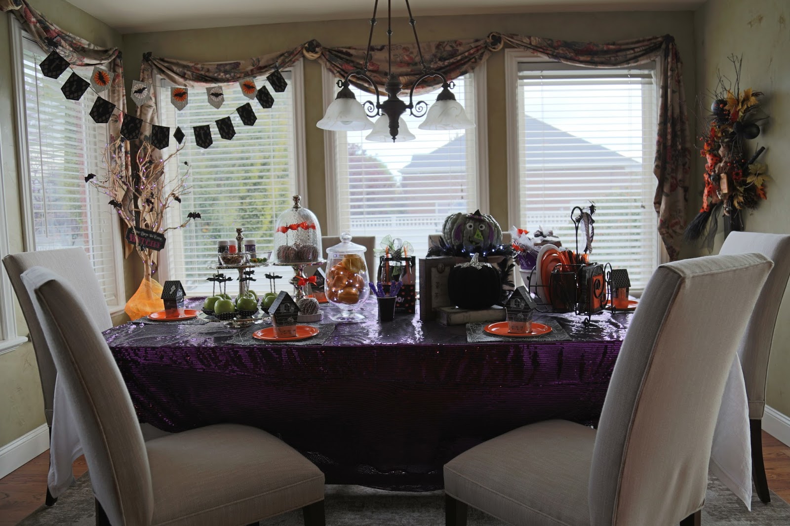 Decorated Mantel: Halloween Party Ideas So Easy, It's SCARY!