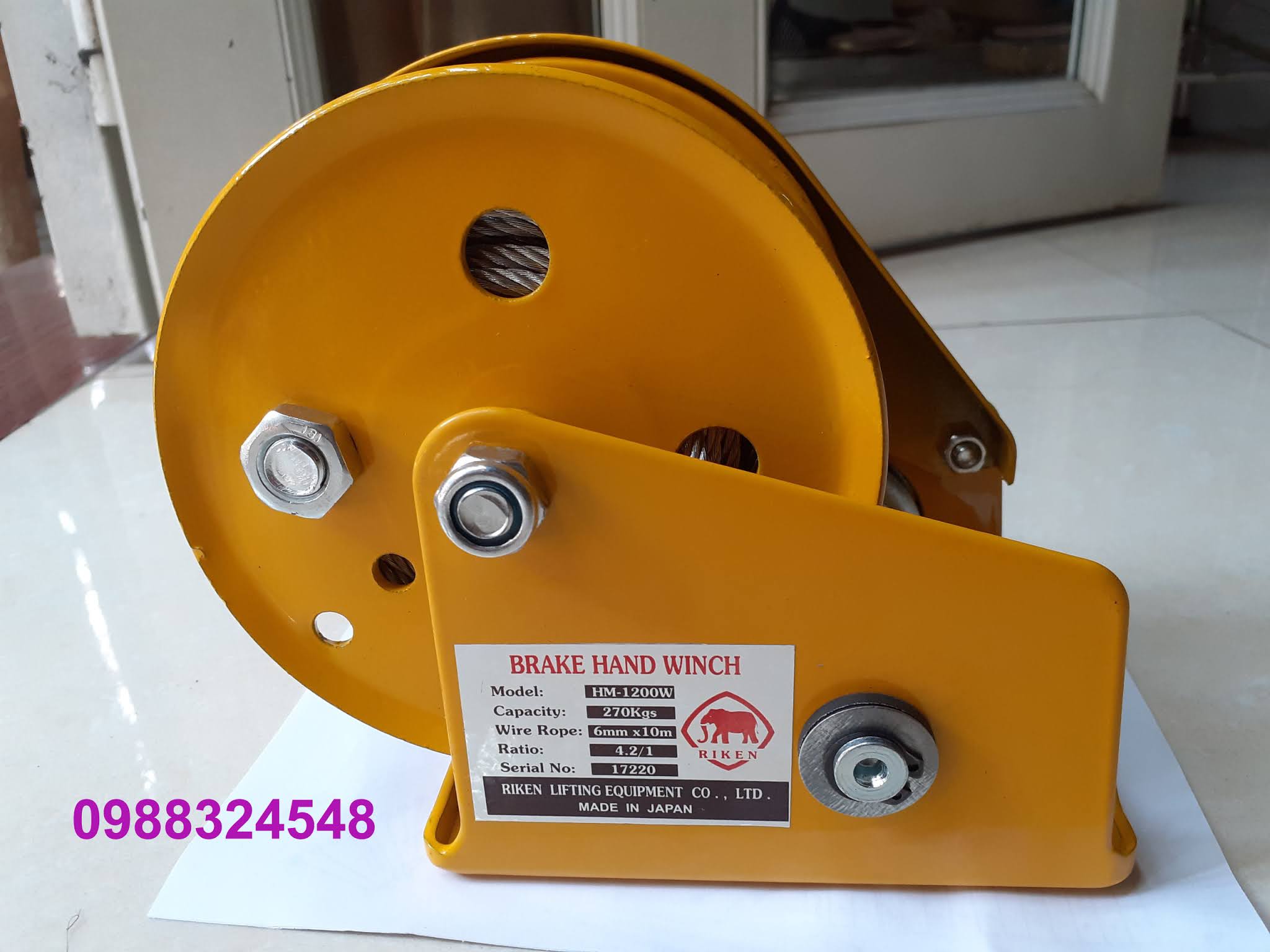 Tời quay tay Riken 1200lbs HM-1200W