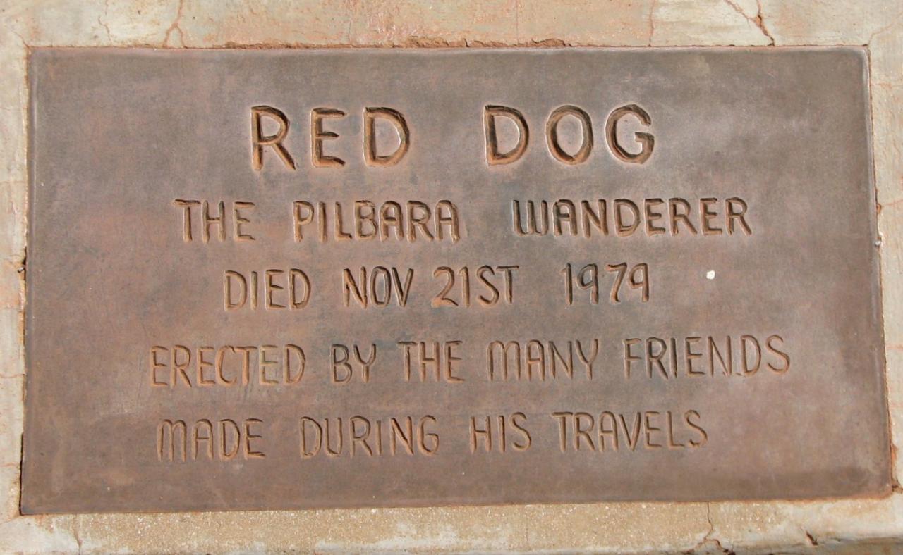 Bookish Places Red Dog Memorial Statue SMART KIDS