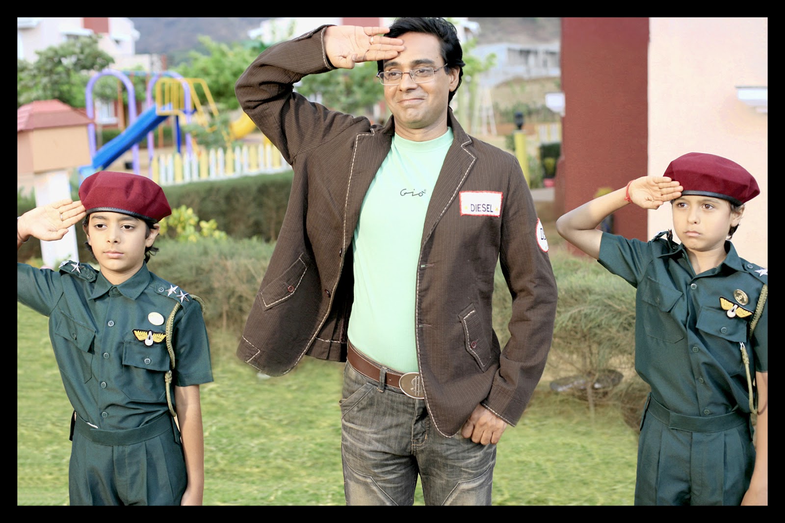 Children Cinema - 2 Little Indians