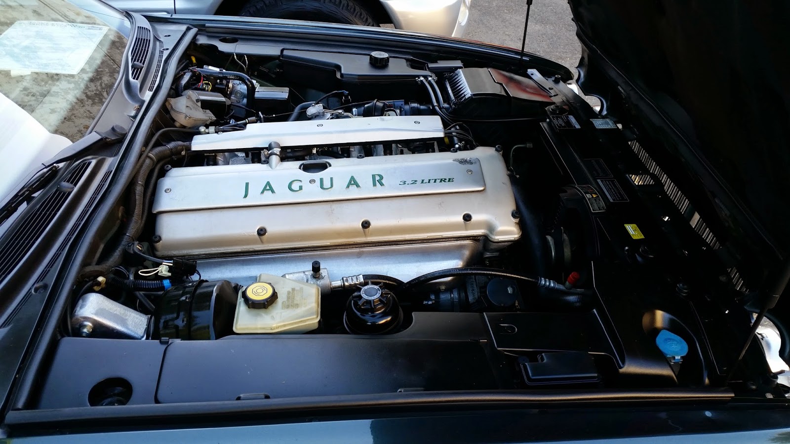 Mack On Cars: 1994-1997 Jaguar XJ X300 Review!
