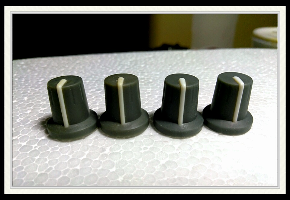 Removing Yellowing from Midi Keyboards.