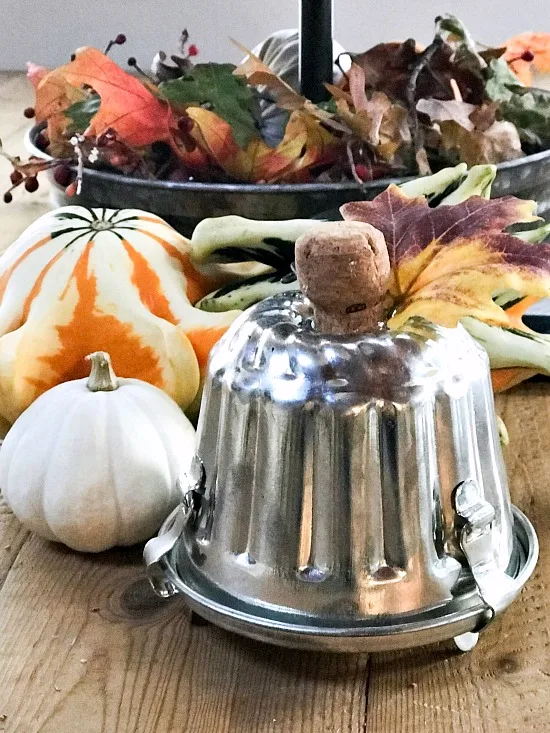 Repurposed Vintage Bakeware Pumpkin and Tiered Tray