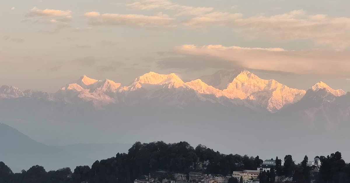 Darjeeling - Queen Of Hills