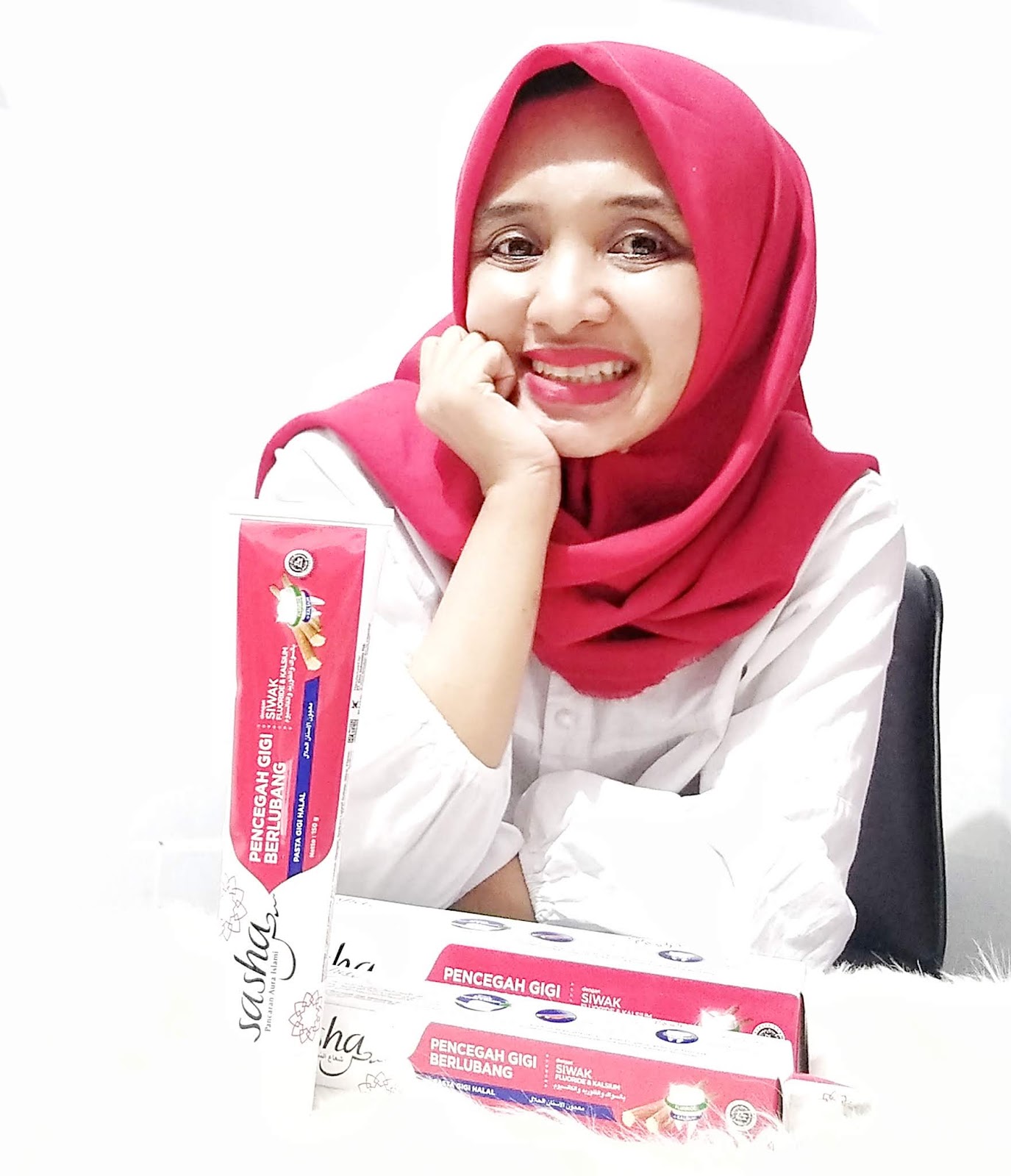 Ga Mau Lagi Sakit Gigi Catatan Efi Seluruh media termasuk lirik lagu ataupun chord lagu yang terdapat disini hanyalah untuk media promosi dan pembelajaran. ga mau lagi sakit gigi catatan efi