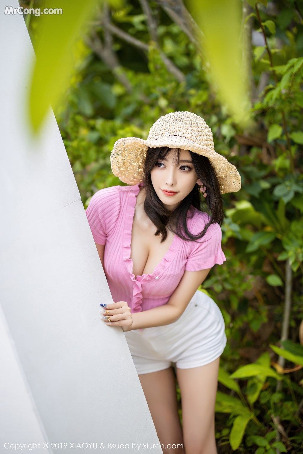 XiaoYu Vol.169: Yang Chen Chen (杨晨晨 sugar) (64 pictures)