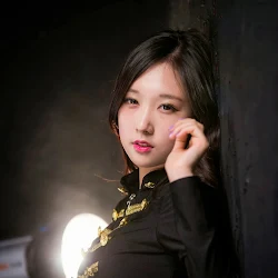 Hye Ji In Black Foto 6