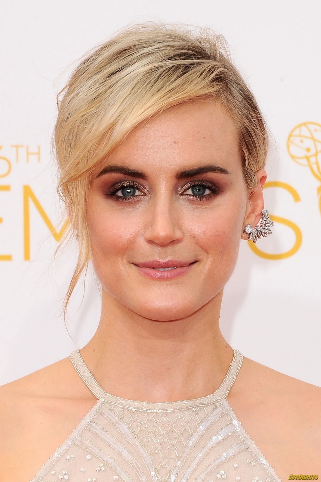 View image Taylor Schilling Celebrity Photos Gallery 1. Taylor Schilling Ce...