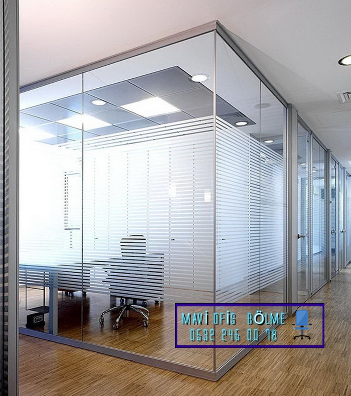 г образные перегородки. стеклянная перегородка белая. угловые раздвижные перегородки в квартире. сдвижная перегородка межкомнатная профиль сиал. интерьерные перегородки.