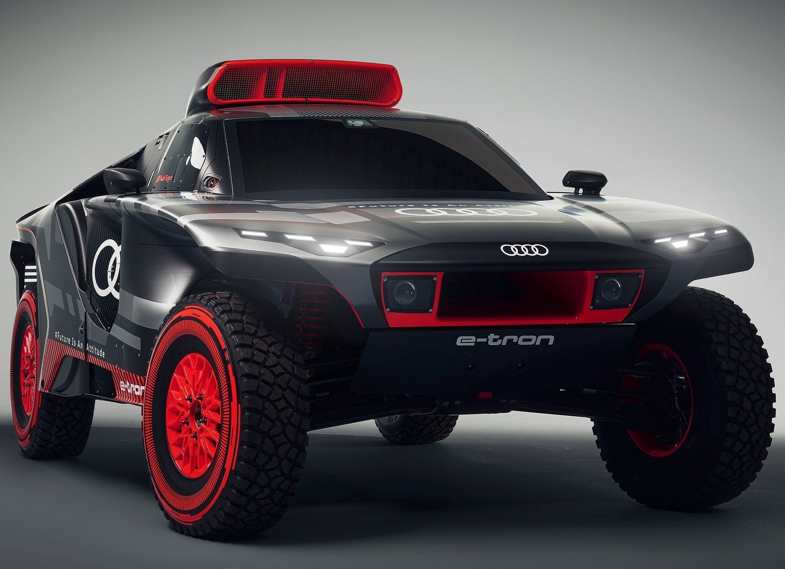 2022 Audi RS Q e-tron Dakar Rally