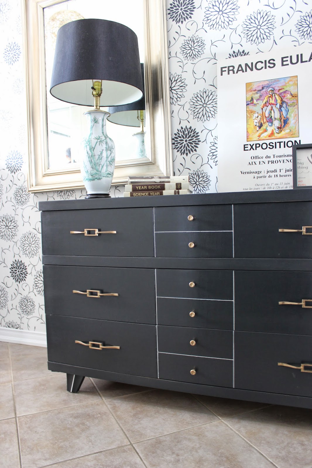 retro black and gold