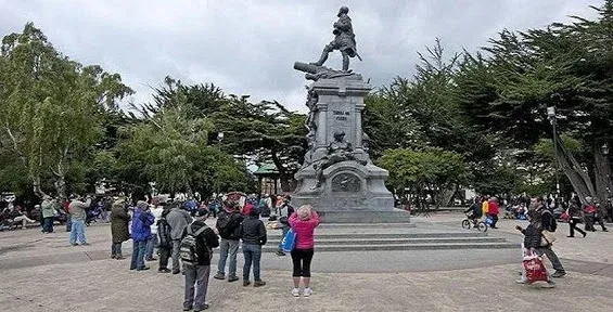 Plaza Muñoz Gamero, city of Punta Arenas.