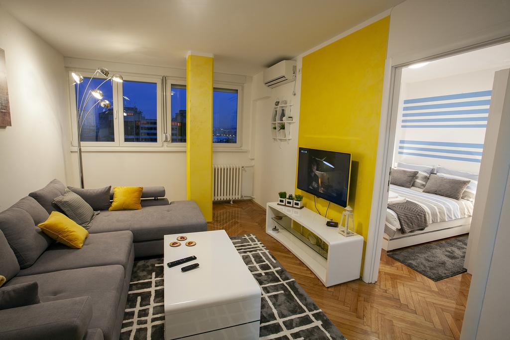 New Belgrade One Bedroom Apartment Lemon