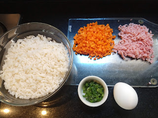 Arroz temperado, yakimeshi, doce com travessura arroz chines, arroz chines doce com travessura