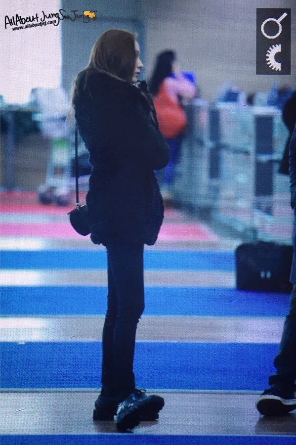 어제 오늘자 f(x) 크리스탈 공항패션 | 인스티즈