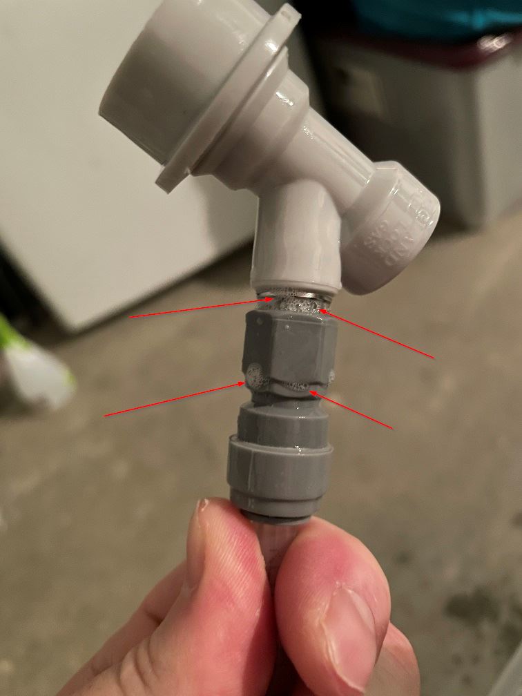 Birallee Beer & Brewing Checking & Testing CO2 Gas Lines for Leaks