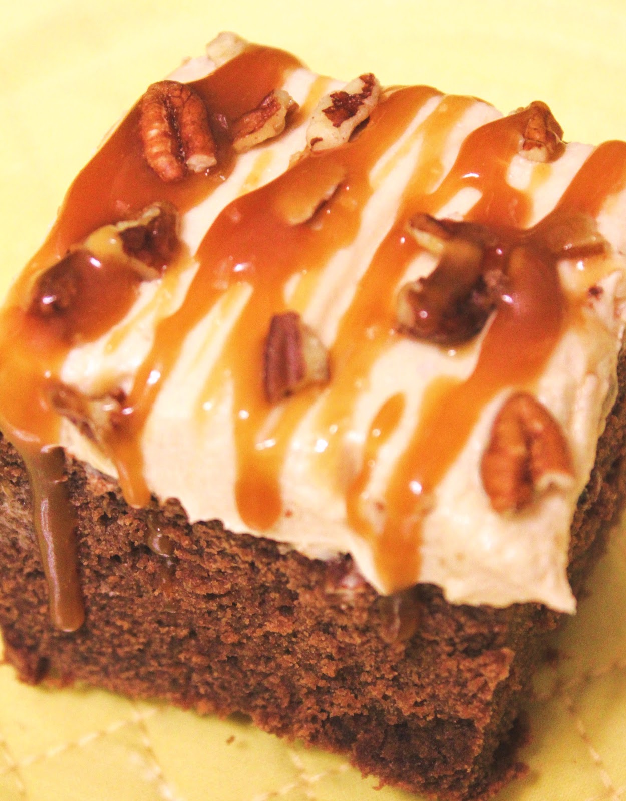 Grace Filled Hands Salted Caramel Frosting + Salted Caramel Sauce Recipe