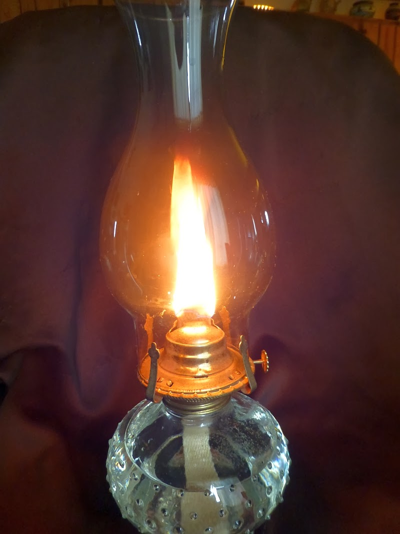 Oil Lamps, wick height, and proper trimming