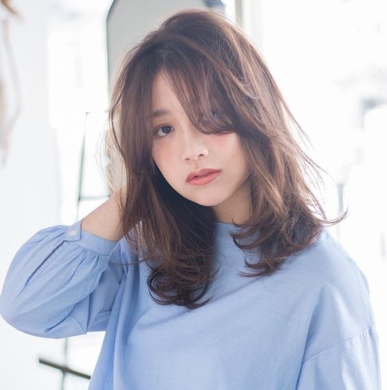 Referensi Model Rambut Pendek Wanita 2021 jpg (564x568)