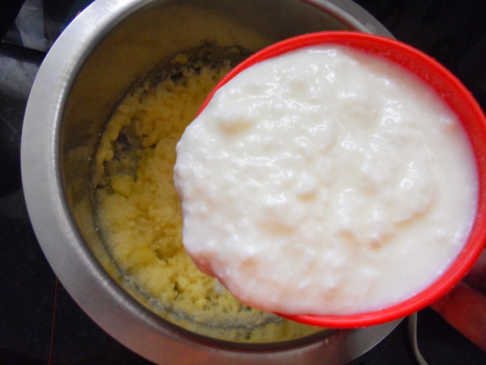 One Egg Chocolate Yogurt Cake