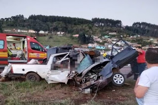 Violenta colisão mata três pessoas na BR 282, em SC