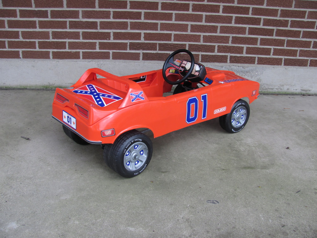 Dukes of Hazzard Collector Driftlee's General Lee Pedal Car