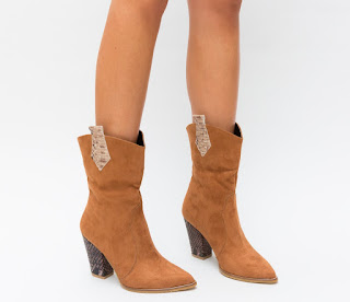 Cizme scurte camel din piele intoarsa cu toc model iarna 2019 Cizme scurte camel din piele intoarsa cu toc model iarna 2019