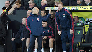 Arsenal-HLV-tam-quyen Arsenal-HLV-tam-quyen