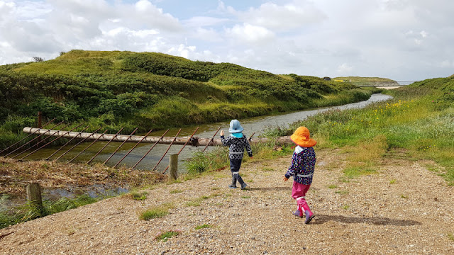 Unsere Ausflüge rund um Vejers. Auf Küstenkidsunterwegs zeige ich Euch, was wir im Dänemark-Urlaub alles unternommen haben und verrate Euch tolle Ausflugsziele für die ganze Familie in der näheren Umgebung.