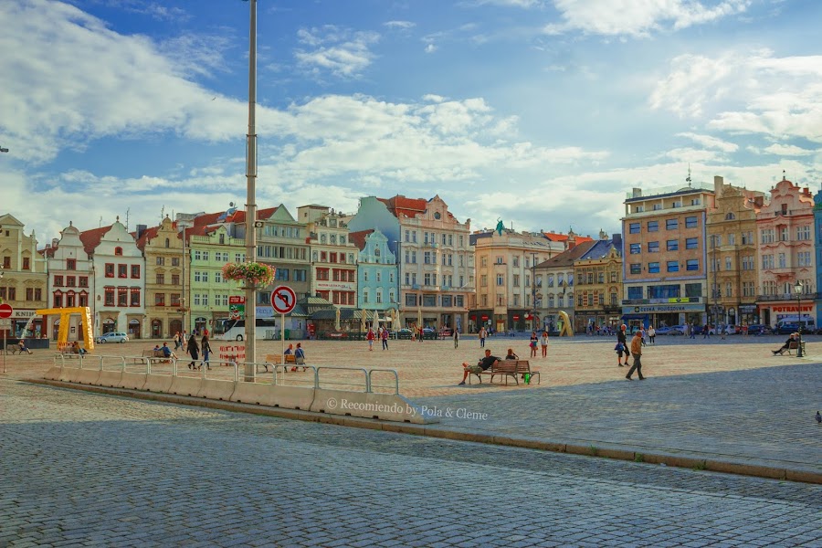 Plaza de la República de Pilsen, www.recomiendoblog.com foto con copyright autor Pola para RECOMIENDO BY POLA & CLEME