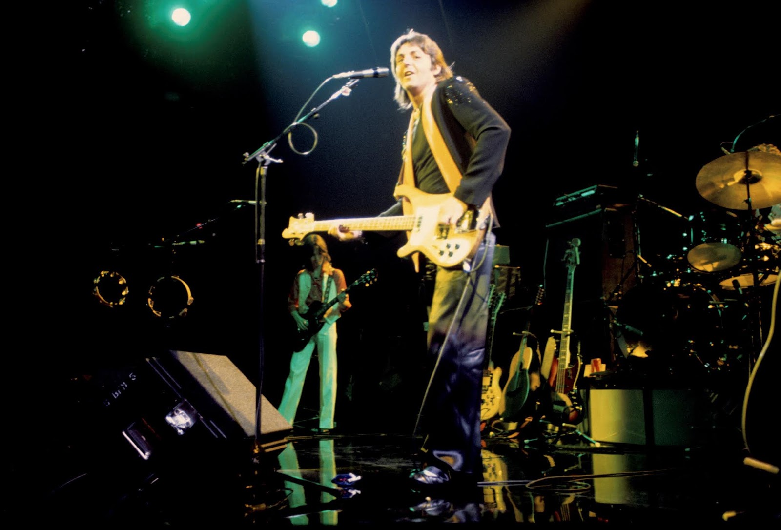 PAUL ON THE RUN Paul McCartney talks about "Wings Over America·