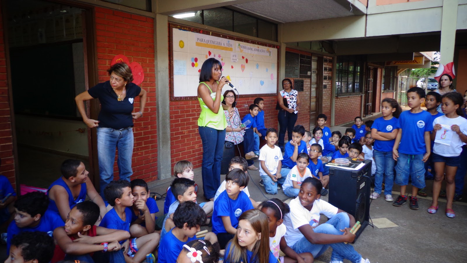 Escola Estadual "Professor Alceu Novaes" : HOMENAGEM DIA DAS MÃES
