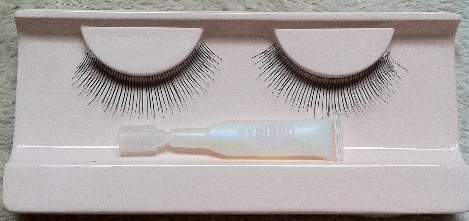 The Vintage Cosmetic Company Lashes I Am Fabulicious