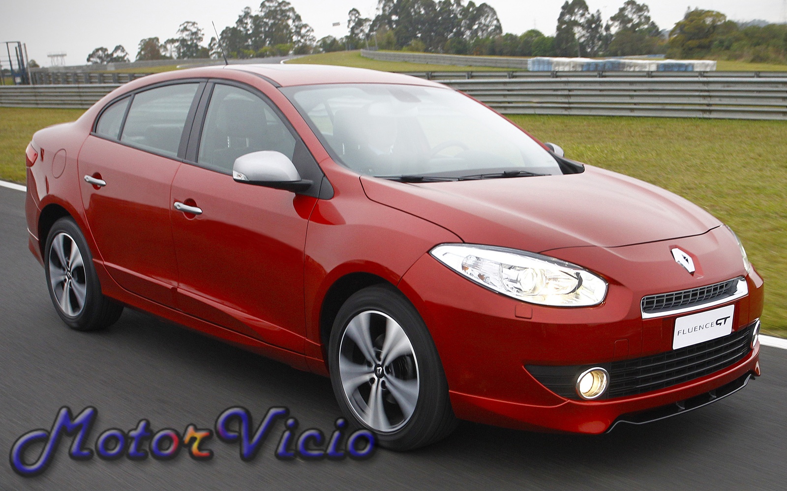 Renault Fluence GT Turbo - Preço R$ 79.370. Fotos, vídeo, e informações ...