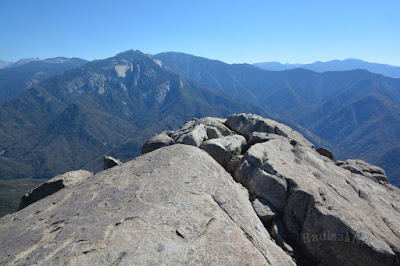 Sequoia National Park- caminando por el Bosque Gigante - Viaje con tienda de campaña por el Oeste Americano (5)