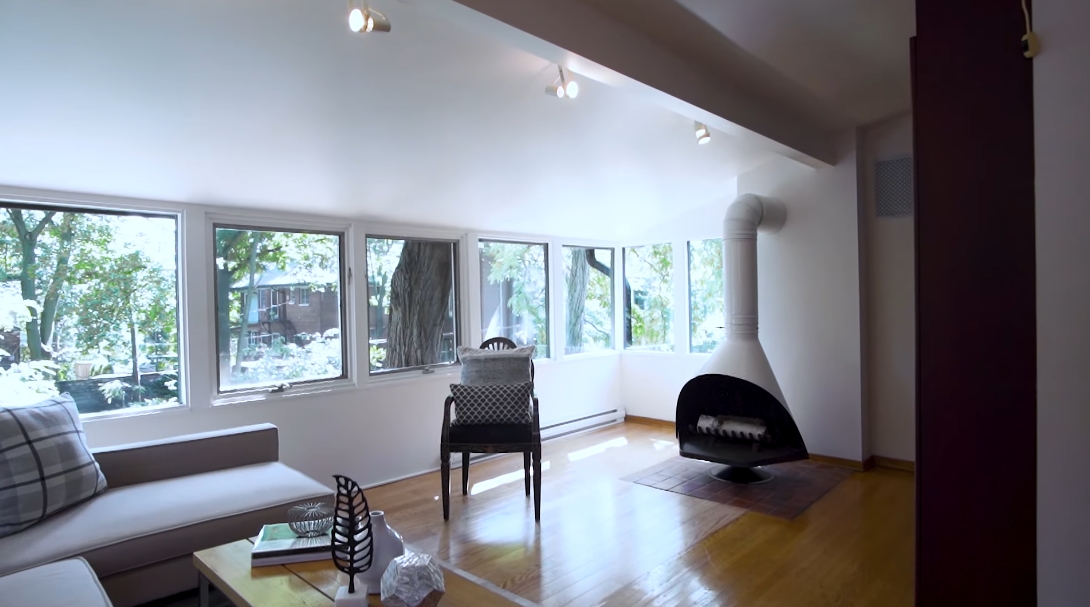 19 Photos vs. 9 Ridout St, Toronto Interior Design Home Tour