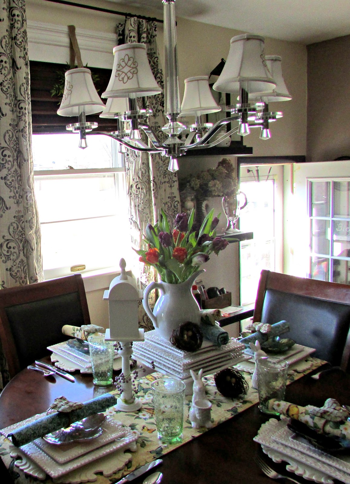 Sunlight & Spring Tablescape @ Rustic-refined.com