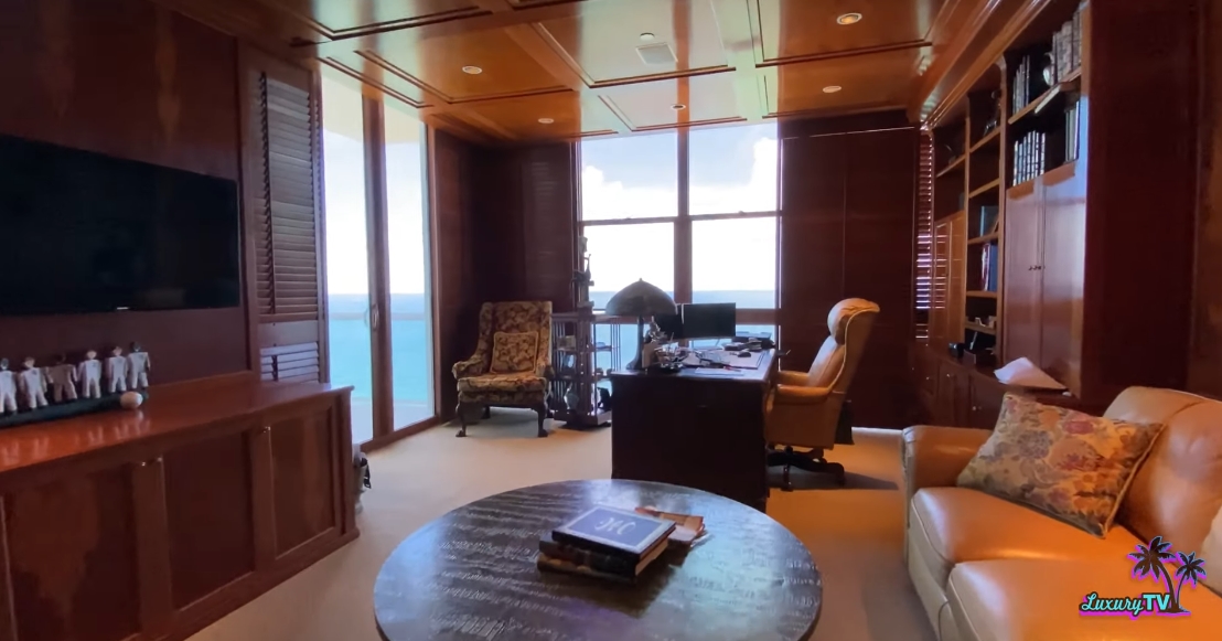 34 Photos vs. 6051 N Ocean Dr PH 5, Hollywood, FL Interior Design Luxury Penthouse Tour