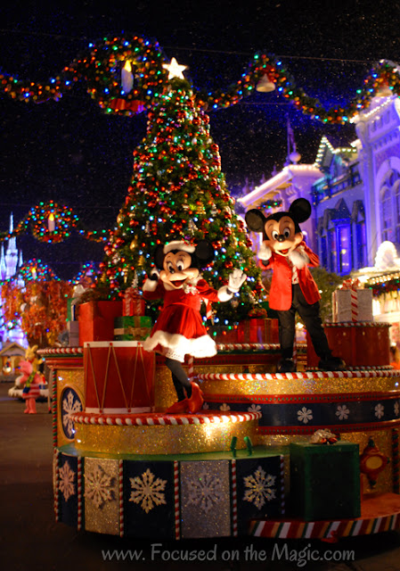 Mickey's Once Upon A Christmastime Parade 