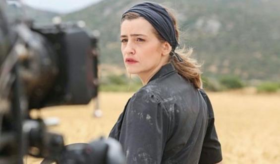 Ξεχάστε τη Λενιώ από τις «Άγριες Μέλισσες»! Οι φωτογραφίες από τις διακοπές της που «έριξαν» το Instagram