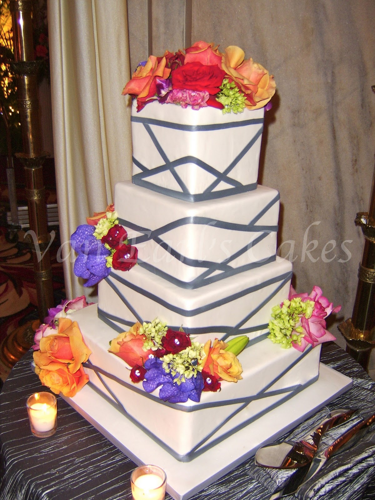 Van Earl s Cakes: Silver And White Stripe Wedding Cake
