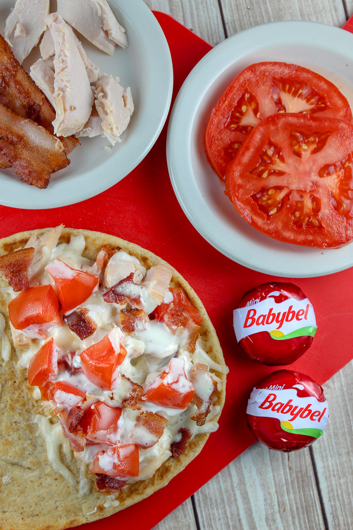 Copycat Lean Cuisine Chicken Ranch Club Flatbread Melt