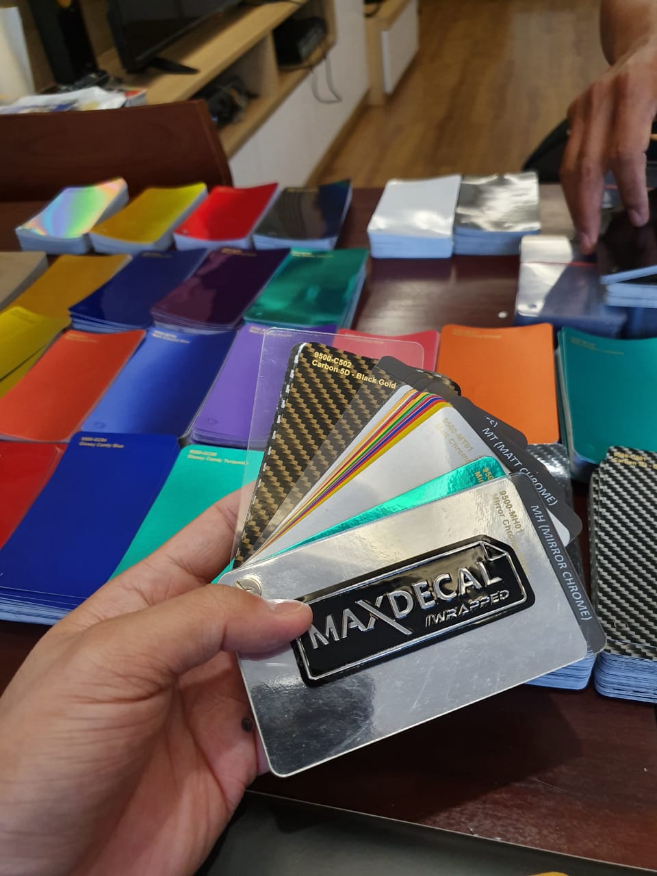 Kelebihan Sticker Maxdecal Sticker Terbaik Sticker Surabaya Azkawrap Com